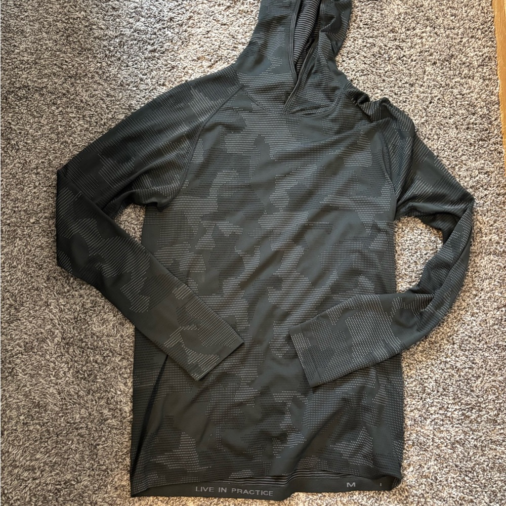 lululemon athletica Black Long Sleeve Tee